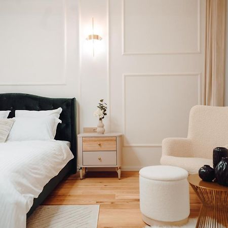 Fabulous And Fancy City Center Designer Apartment Cluj-Napoca Luaran gambar