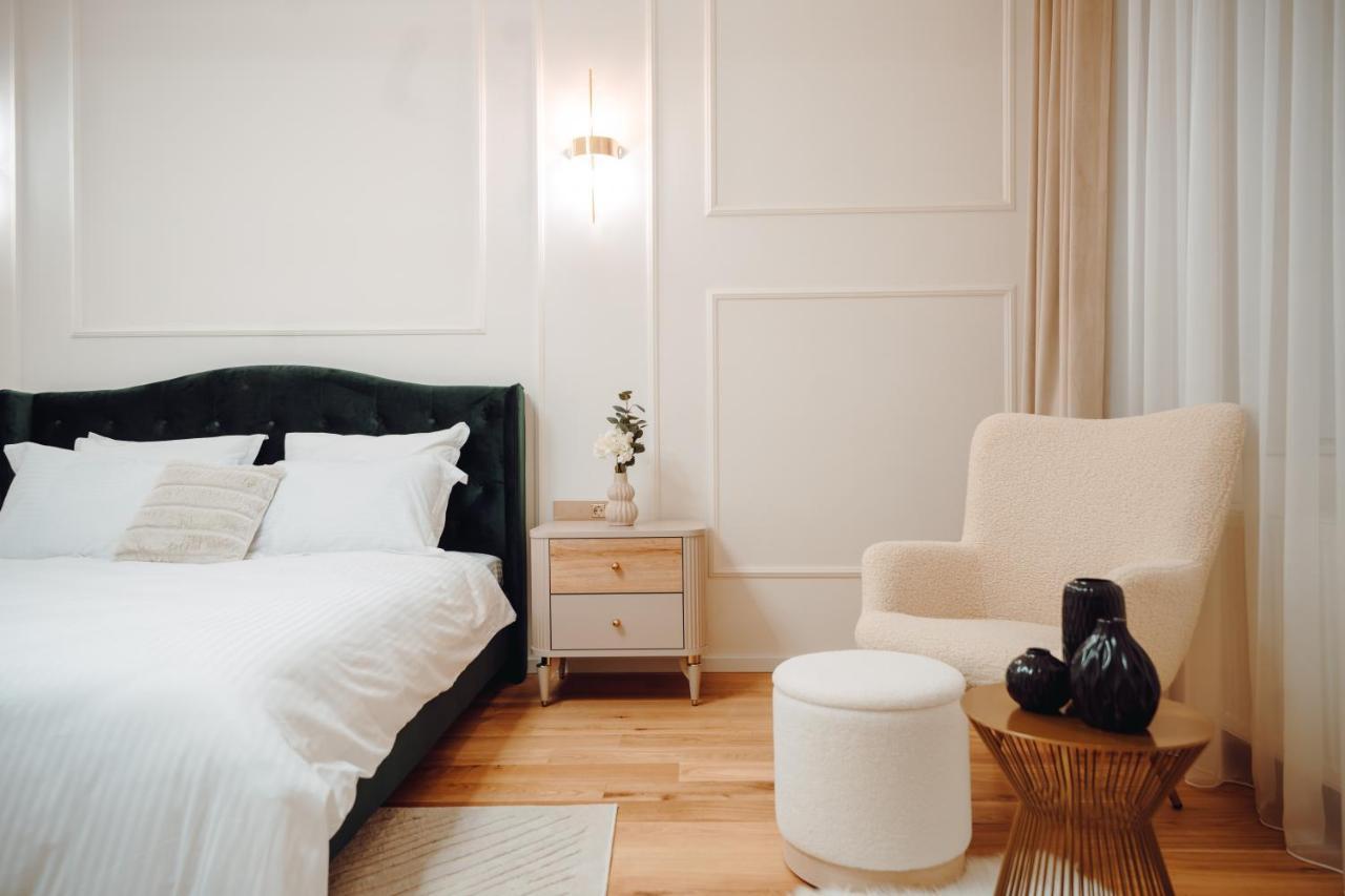 Fabulous And Fancy City Center Designer Apartment Cluj-Napoca Luaran gambar