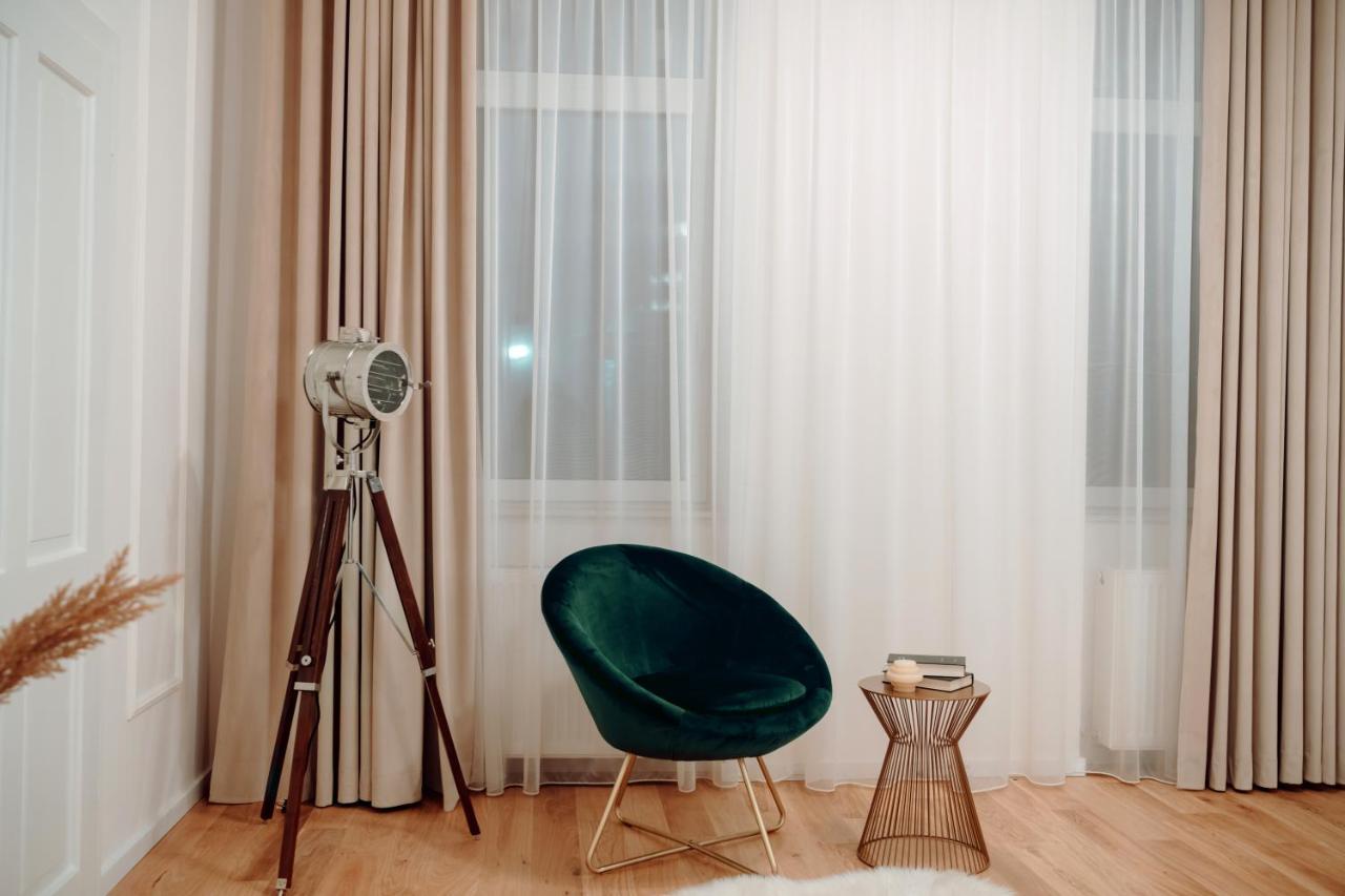 Fabulous And Fancy City Center Designer Apartment Cluj-Napoca Luaran gambar