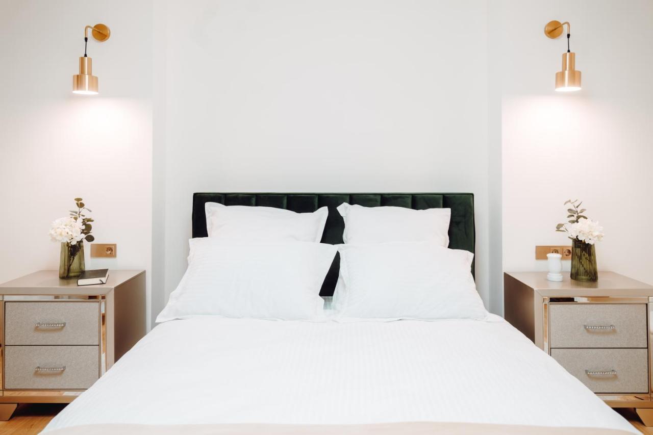 Fabulous And Fancy City Center Designer Apartment Cluj-Napoca Luaran gambar