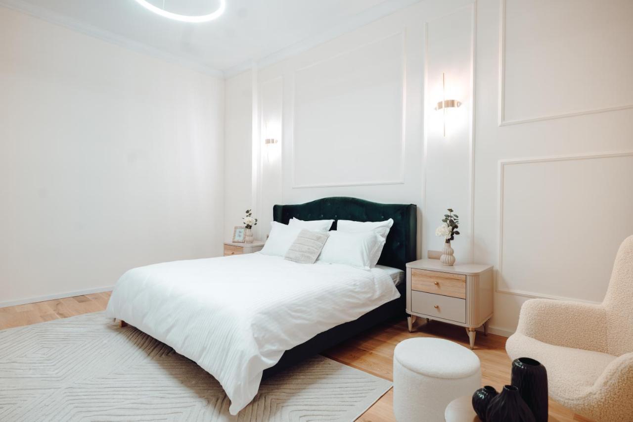 Fabulous And Fancy City Center Designer Apartment Cluj-Napoca Luaran gambar