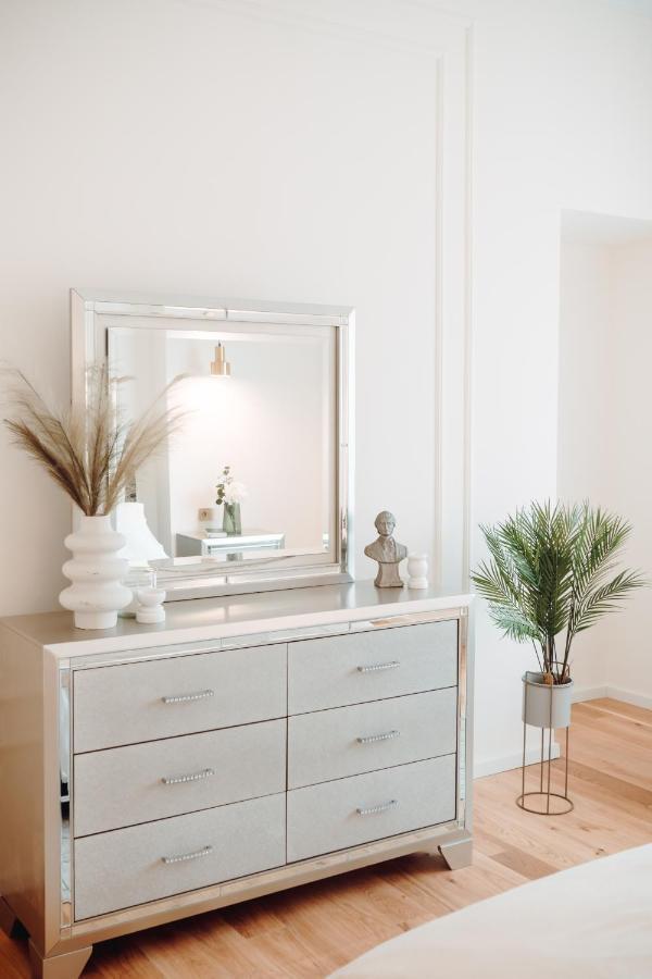 Fabulous And Fancy City Center Designer Apartment Cluj-Napoca Luaran gambar